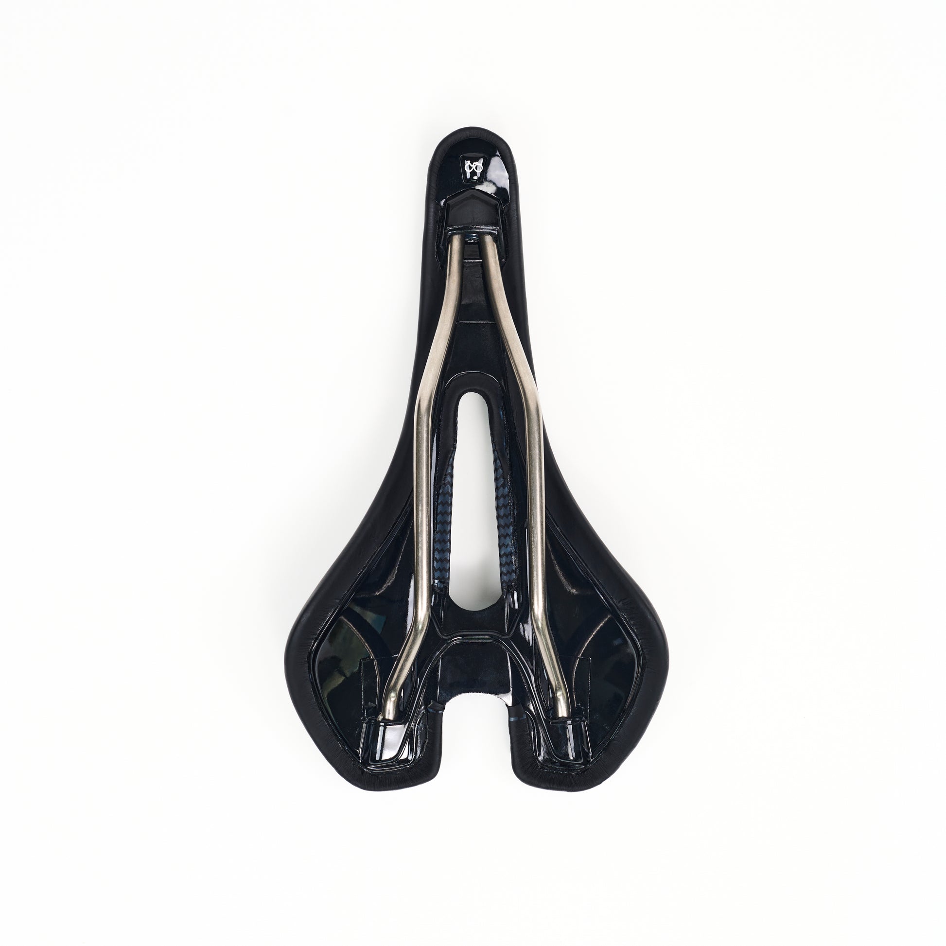 Zeta Saddles 155mm bottom view